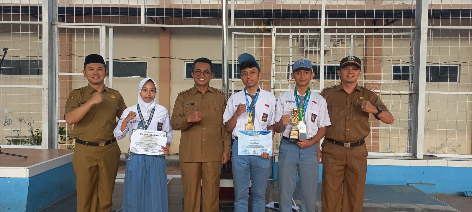SMAN 2 Majalengka Sabet Beberapa Gelar Juara Cabor Pencak Silat SMAN 2 Majalengka Sabet Beberapa Gelar Juara Cabor Pencak Silat