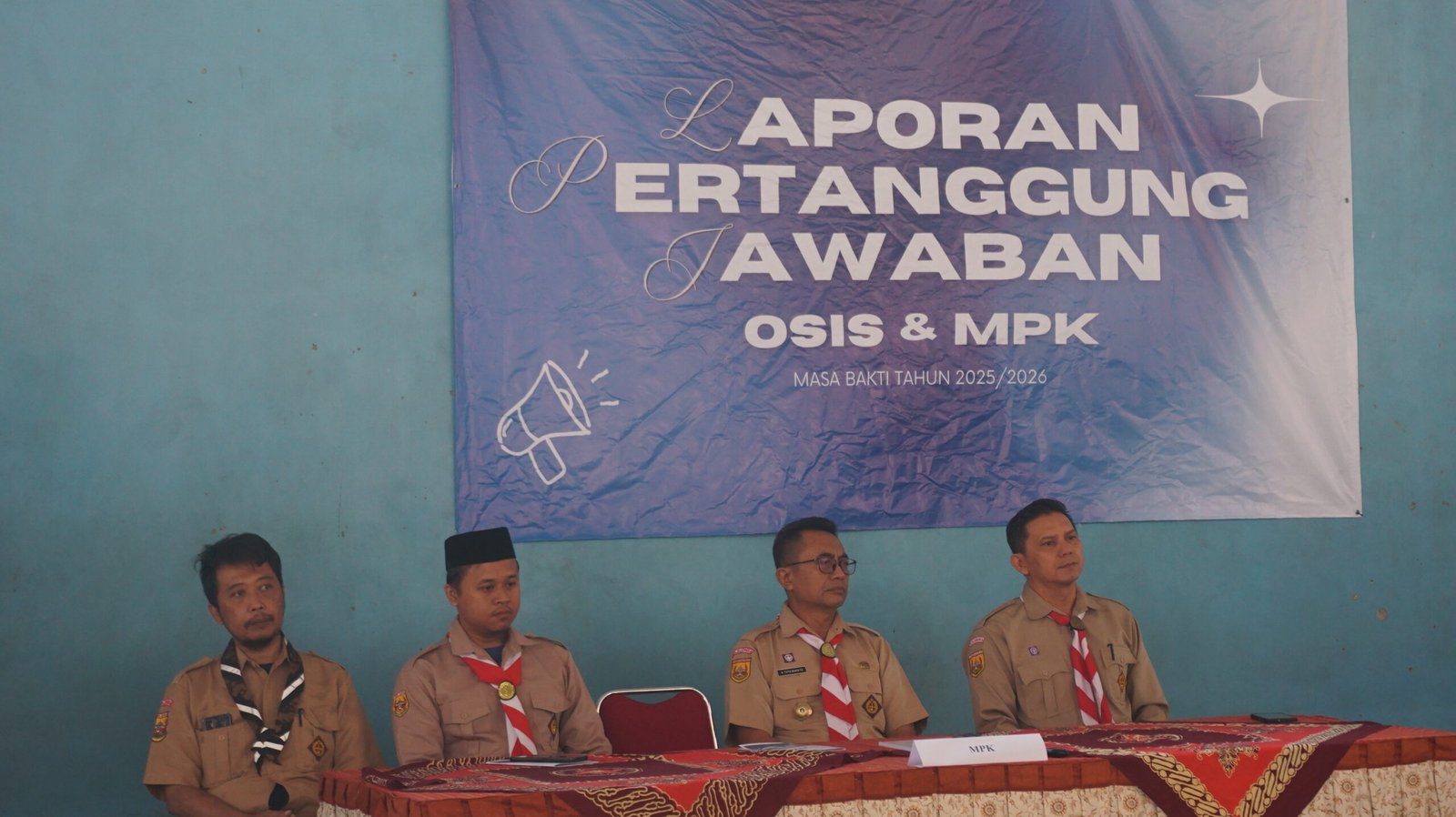 LAPORAN PERTANGGUNGJAWABAN OSIS DAN MPK SMAN 2 MAJALENGKA TAHUN 2025–2026 LAPORAN PERTANGGUNGJAWABAN OSIS DAN MPK SMAN 2 MAJALENGKA TAHUN 2025–2026